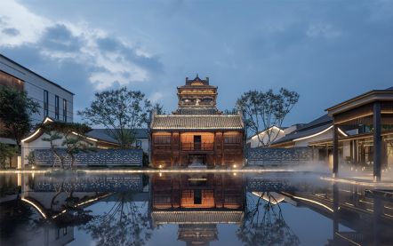成都华侨城龙泉驿东安阁酒店